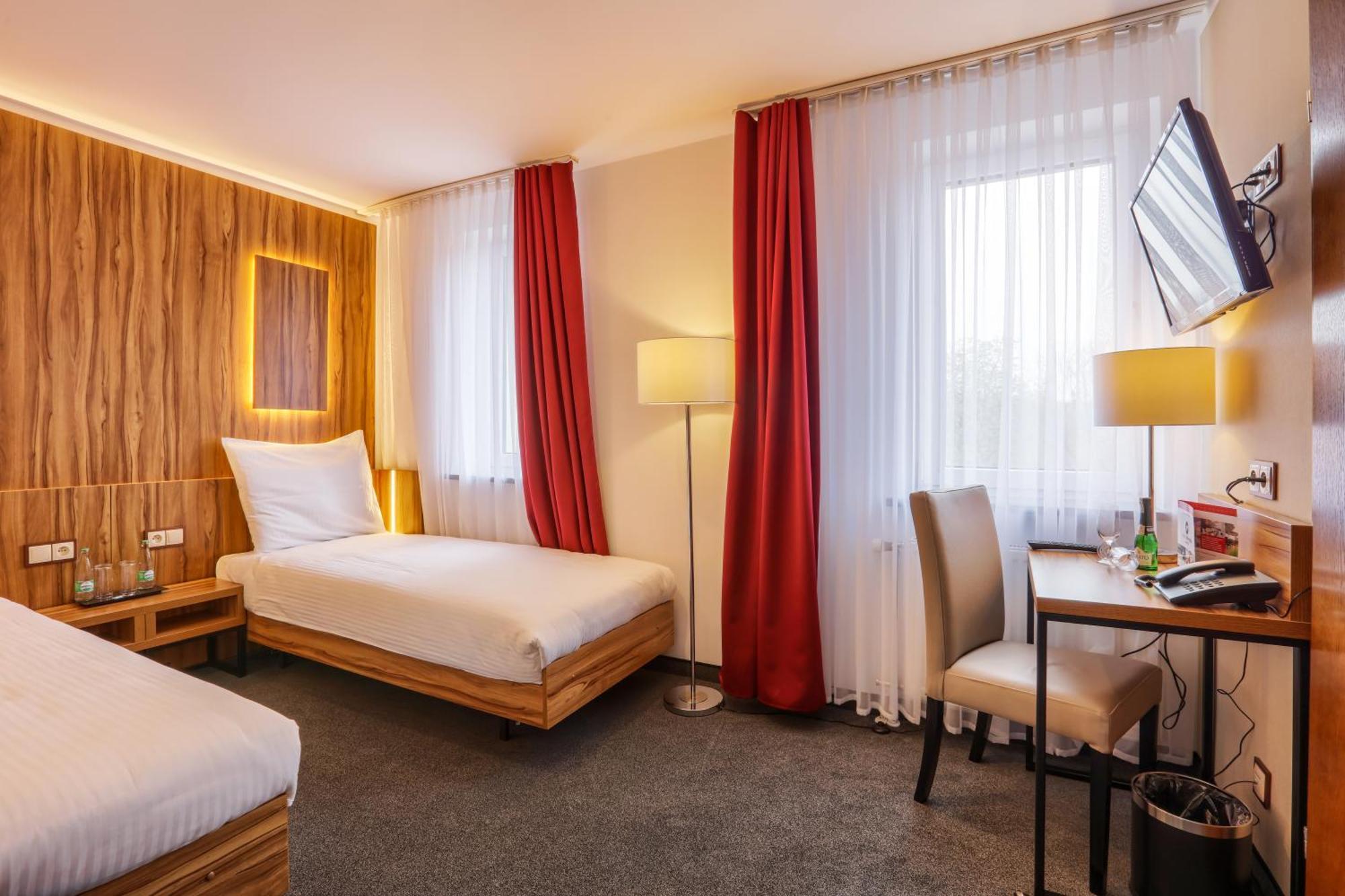 Hotel Weneda Opole Camera foto